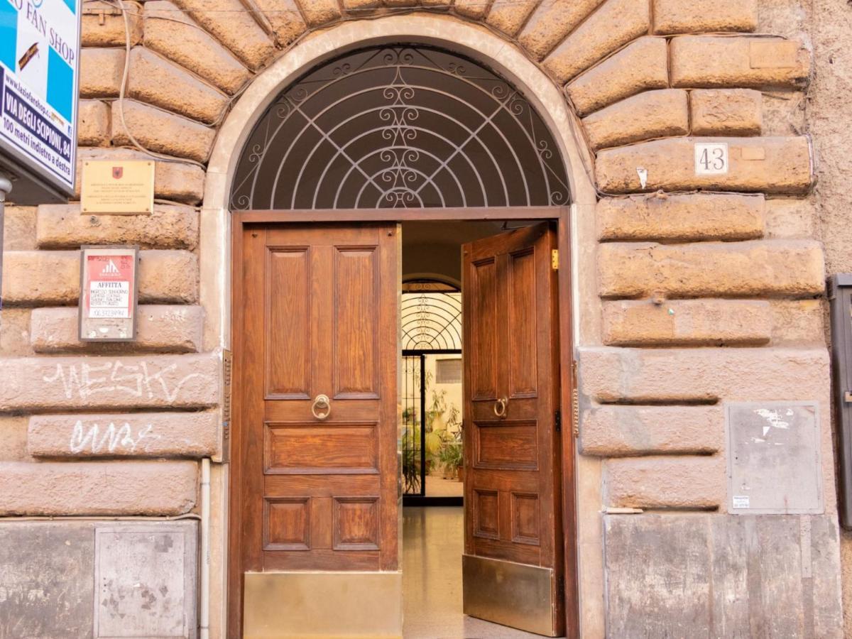 The Best Rent - Elegant Two-Bedroom Apartment Close To Saint Peter'S Basilica روما المظهر الخارجي الصورة
